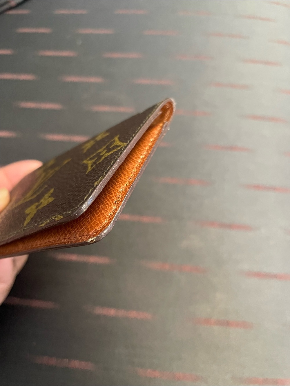 Louis Vuitton Monogram Card Case - Picture 5 of 12